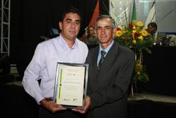 Diploma de Honra ao Mérito concedida pelo ver Jovino Gonçalves Filho ao Sr. Joselito Coimbra Tavares